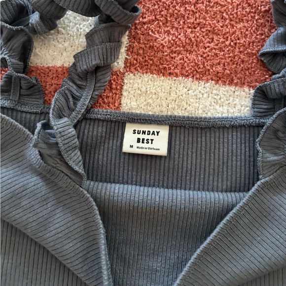 Aritzia- Sunday Best tank top - Picture 3 of 3